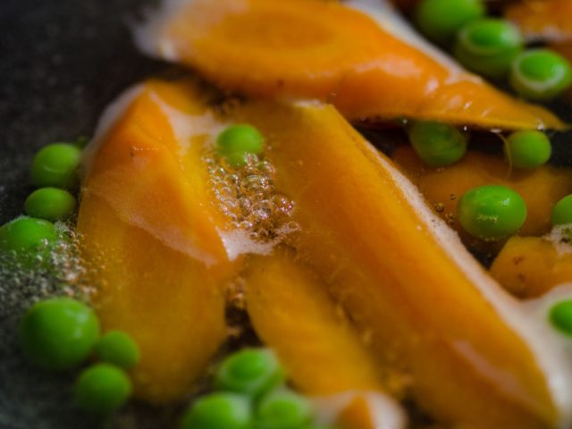 Vapeur ou poêle : quelle cuisson est la plus saine